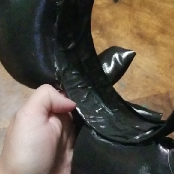 Maleficent Light Up Themed Minnie Mouse Ears - Picture 4 of 4